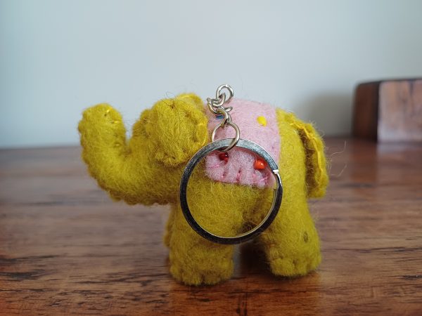 porte clé éléphant laine bouillie